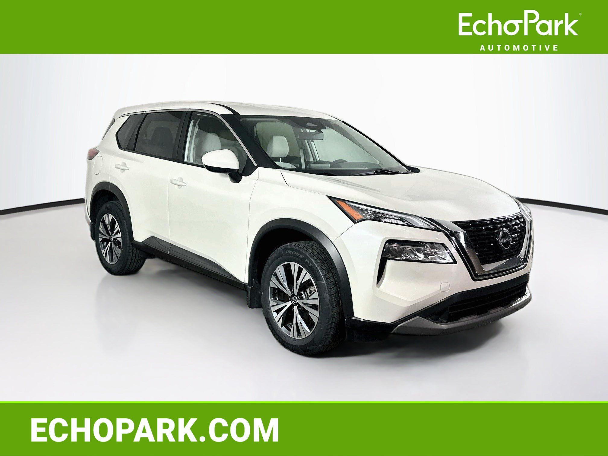 Used 2023 Nissan Rogue SV FWD image 1