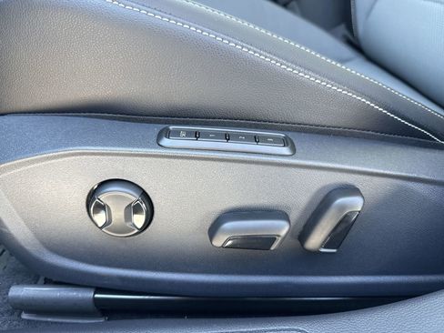 New 2026 Volkswagen Jetta SEL image 14