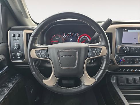 Used 2016 GMC Sierra 2500 Denali w/ Duramax Plus Package image 11