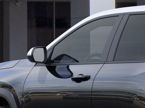 New 2026 Chevrolet Equinox LT FWD image 12