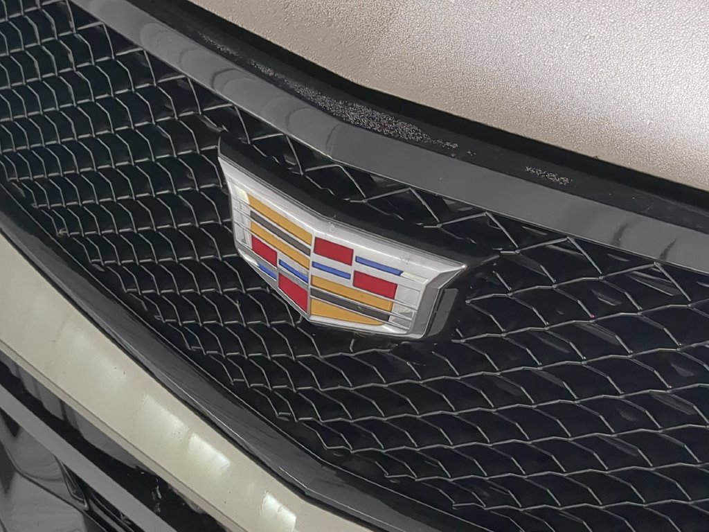 Used 2024 Cadillac XT4 Sport AWD/4WD image 12