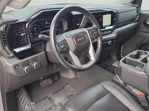 Used 2024 GMC Sierra 1500 SLT image 20