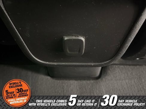 Used 2018 Chevrolet Equinox LT image 19