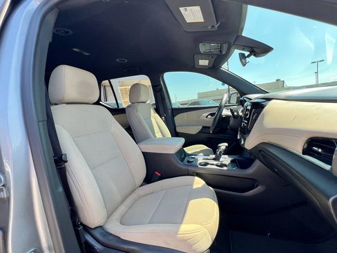 Used 2023 Chevrolet Traverse LS w/ Midnight/Sport Edition FWD image 13