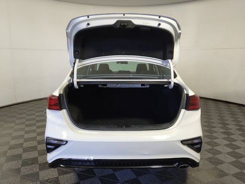 Used 2020 Kia Forte LXS FWD image 29