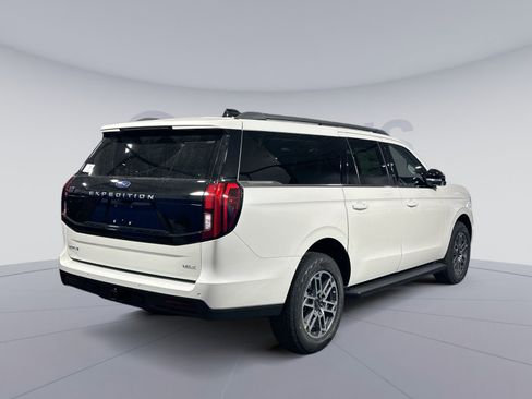 New 2025 Ford Expedition Max Active image 7