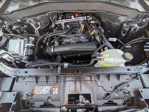 New 2026 Ford Explorer Active RWD image 17