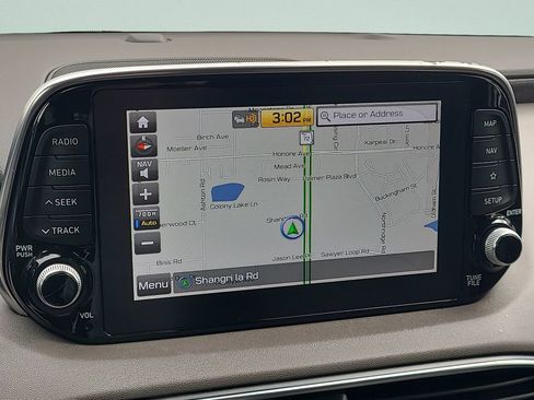 Used 2019 Hyundai Santa Fe FWD image 17