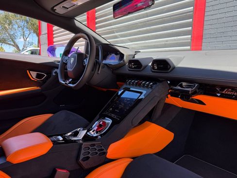 Used 2024 Lamborghini Huracan Sterrato AWD/4WD image 45