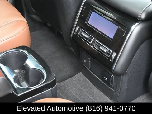 Used 2023 Lincoln Aviator Reserve w/ Equipment Group 201A AWD/4WD image 11