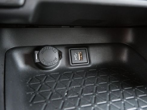 Certified 2025 Toyota RAV4 LE image 32