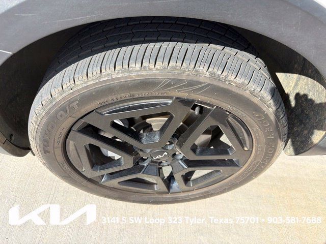 Certified 2023 Kia Telluride EX X-Line AWD/4WD image 4