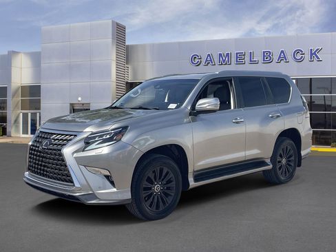 Used 2023 Lexus GX 460 Premium w/ Accessory Package AWD/4WD image 31