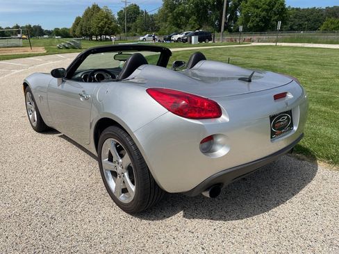 Used 2007 Pontiac Solstice GXP w/ Premium Package RWD image 46