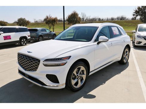 Used 2026 Genesis GV70 2.5T image 3