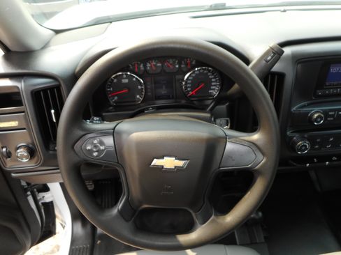 Used 2014 Chevrolet Silverado 1500 W/T AWD/4WD image 18