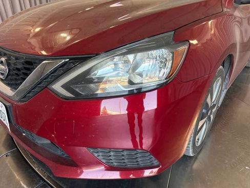 Used 2019 Nissan Sentra SV w/ Special Edition Package FWD image 9