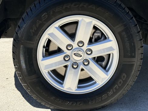 Used 2023 Ford F150 XLT image 12