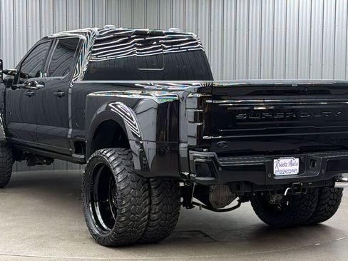 Used 2026 Ford F450 Platinum AWD/4WD image 3