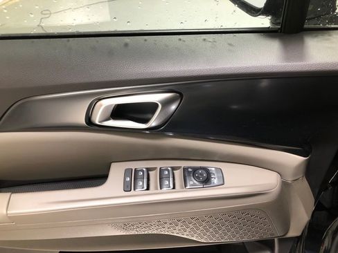 New 2026 Kia Carnival LXS FWD image 20