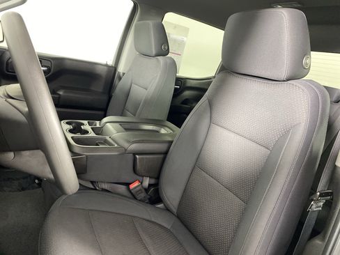 Used 2019 Chevrolet Silverado 1500 Custom Trail Boss w/ Custom Convenience Package AWD/4WD image 15
