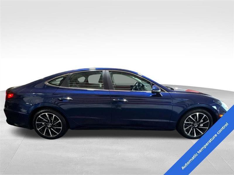 Used 2021 Hyundai Sonata Limited w/ Cargo Package FWD image 4