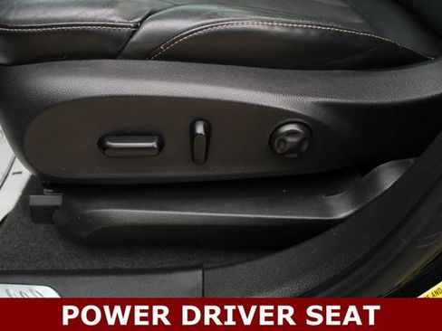 Used 2017 Buick Envision Premium w/ Driver Confidence Package image 3