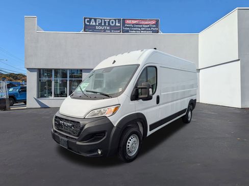 New 2026 RAM ProMaster 2500 w/ Convenience Group FWD image 6