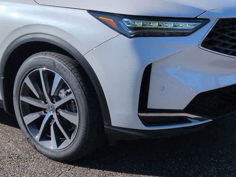 New 2026 Acura MDX FWD w/ Technology Package image 11
