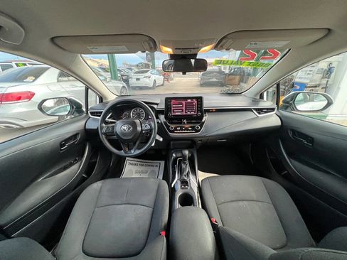 Used 2022 Toyota Corolla LE FWD image 10