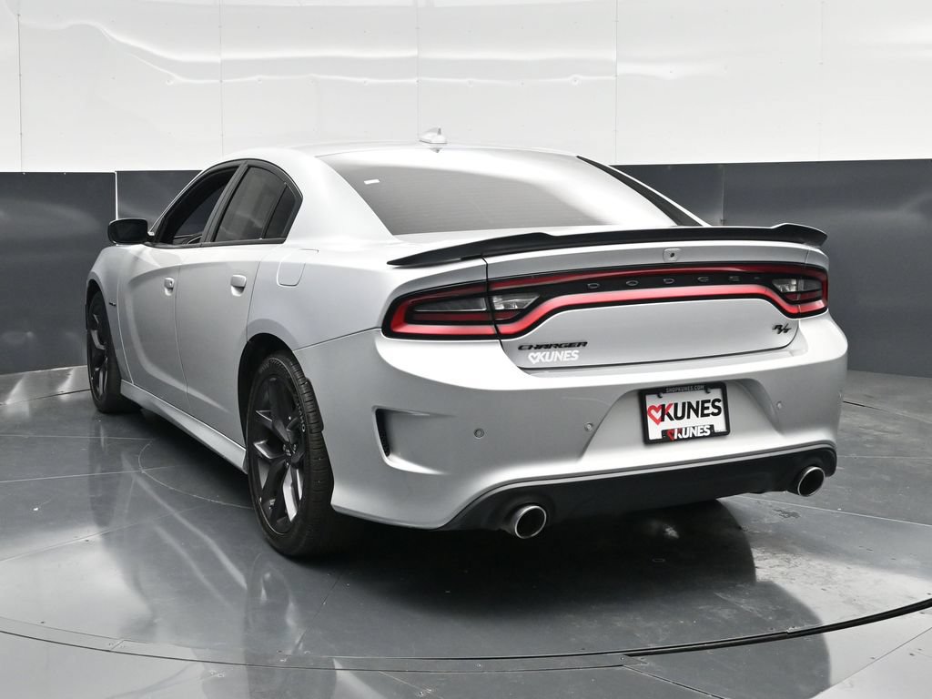 Used 2022 Dodge Charger R/T w/ Blacktop Package RWD image 10