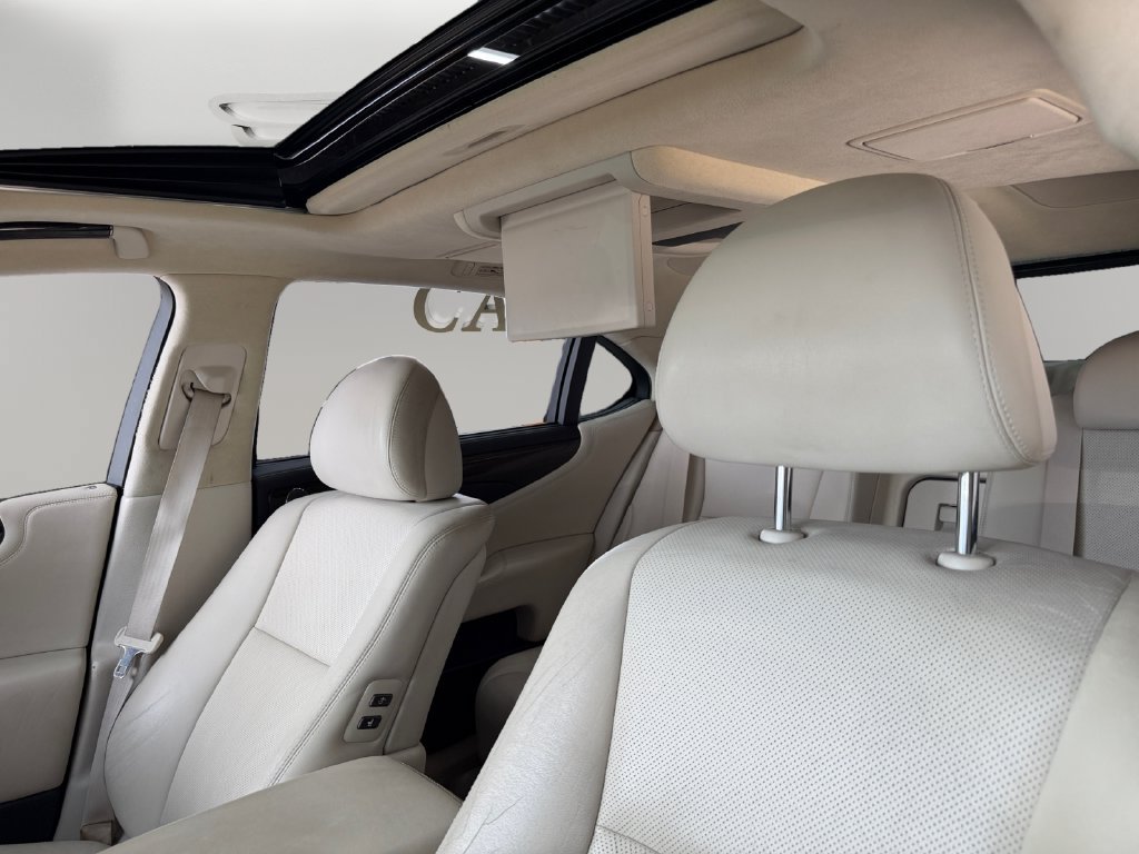 Used 2008 Lexus LS 600h L AWD/4WD image 9
