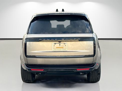 New 2026 Land Rover Range Rover Long Wheelbase SE AWD/4WD image 4