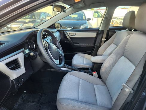 Used 2016 Toyota Corolla LE FWD image 9
