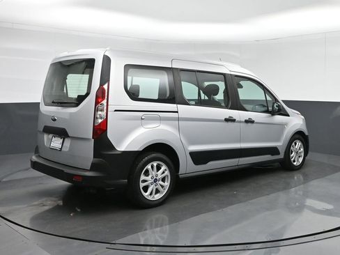 Used 2019 Ford Transit Connect XL image 7