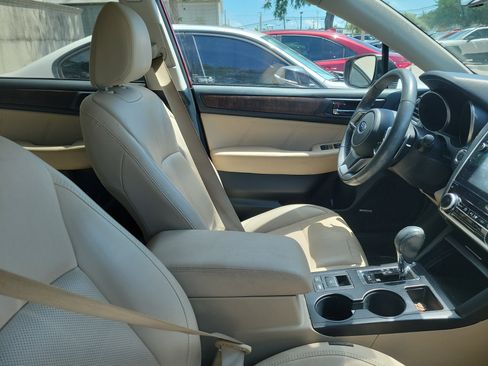 Used 2018 Subaru Outback 2.5i Limited AWD/4WD image 7