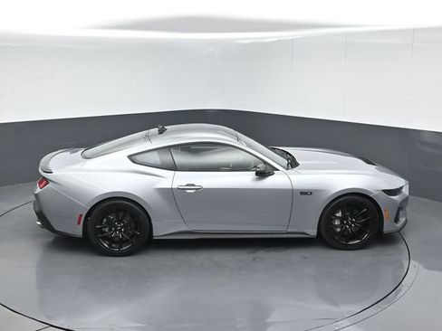 Used 2025 Ford Mustang GT Premium RWD image 42
