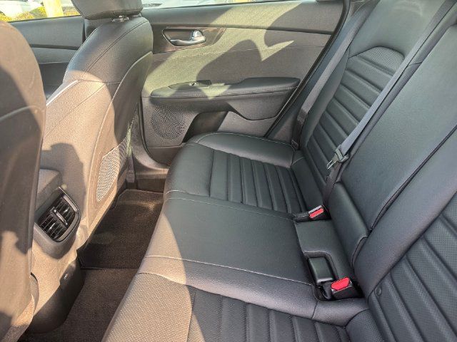 Used 2022 Kia Forte GT-Line w/ GT-Line Premium Package FWD image 26