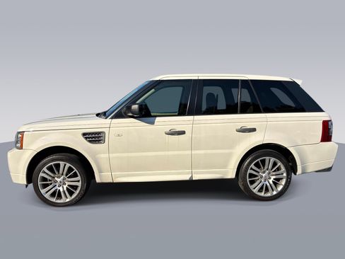 Used 2009 Land Rover Range Rover Sport Supercharged AWD/4WD image 4
