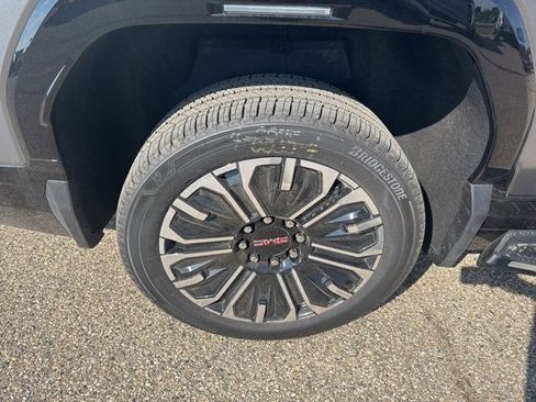 New 2026 GMC Sierra EV Denali image 15