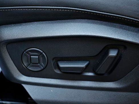 Certified 2025 Audi Q7 2.0T Premium Plus w/ Premium Plus Package image 25