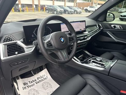 Used 2024 BMW X5 xDrive40i w/ M Sport Package AWD/4WD image 16