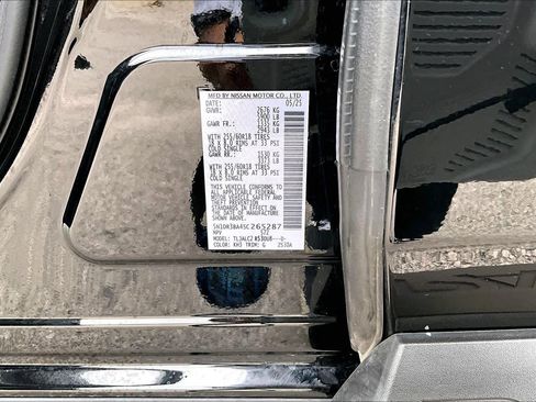 Used 2025 Nissan Pathfinder SV image 36