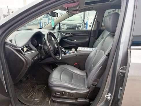 Used 2020 Buick Enclave Premium w/ Sun and Sites Package AWD/4WD image 13