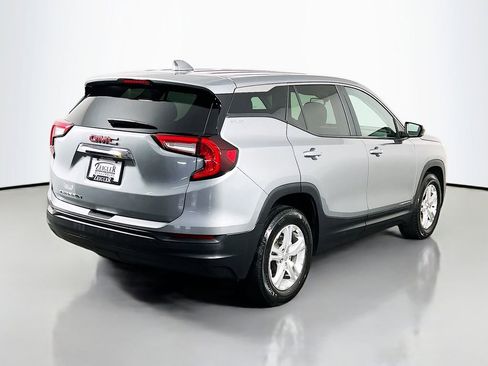 Used 2024 GMC Terrain SLE FWD image 5