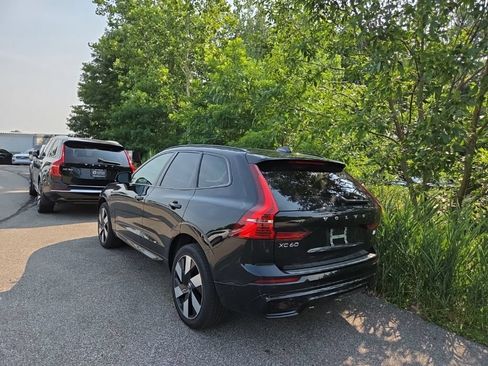Used 2024 Volvo XC60 T8 Plus w/ Protection Package Premier AWD/4WD image 3