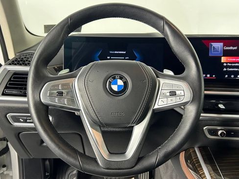 Used 2024 BMW X7 xDrive40i w/ Executive Package AWD/4WD image 33