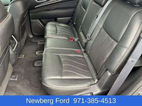 Used 2015 INFINITI QX60 Luxe w/ Premium Plus Package AWD/4WD image 25