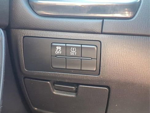 Used 2015 MAZDA MAZDA6 Sport FWD image 15