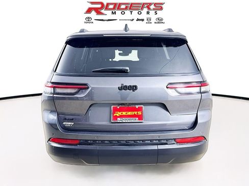 Certified 2024 Jeep Grand Cherokee L Laredo AWD/4WD image 7